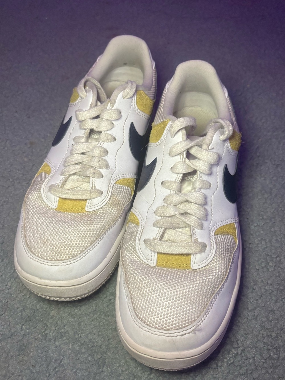 White Nike shoes